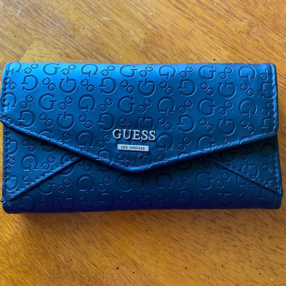 Guess wallet
